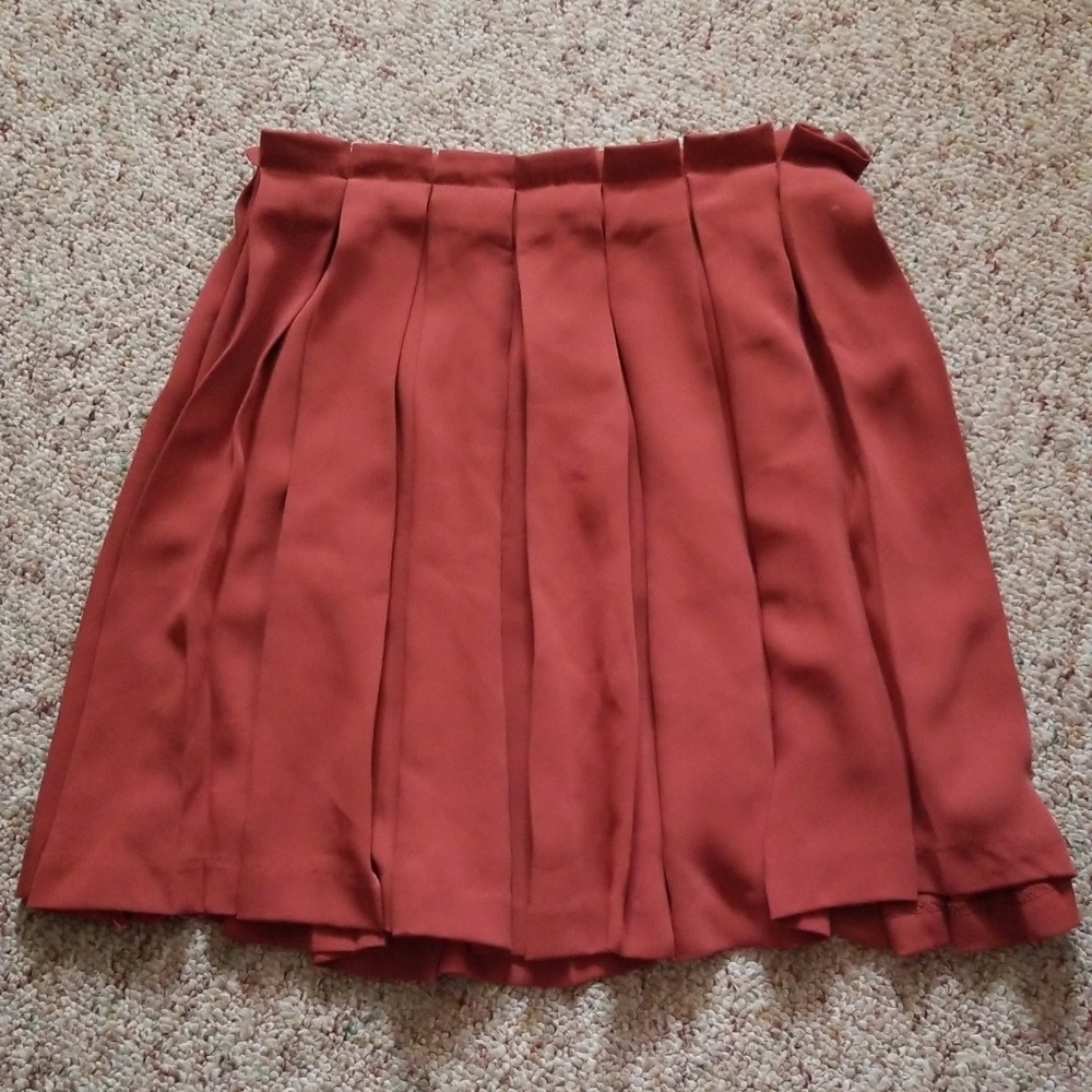 Vintage Rust Pleated skirt from Forever21